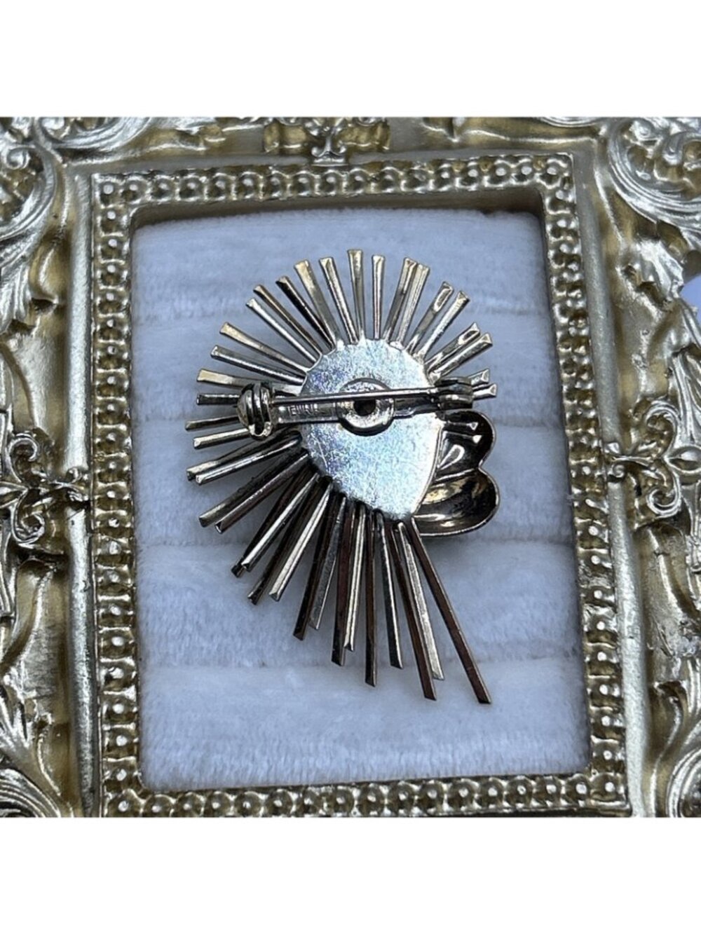 1950s Emmons Brooch Gold Tone Sunburst Faux Pearl Retro Sun Flower MCM Vintage - Picture 11 of 16